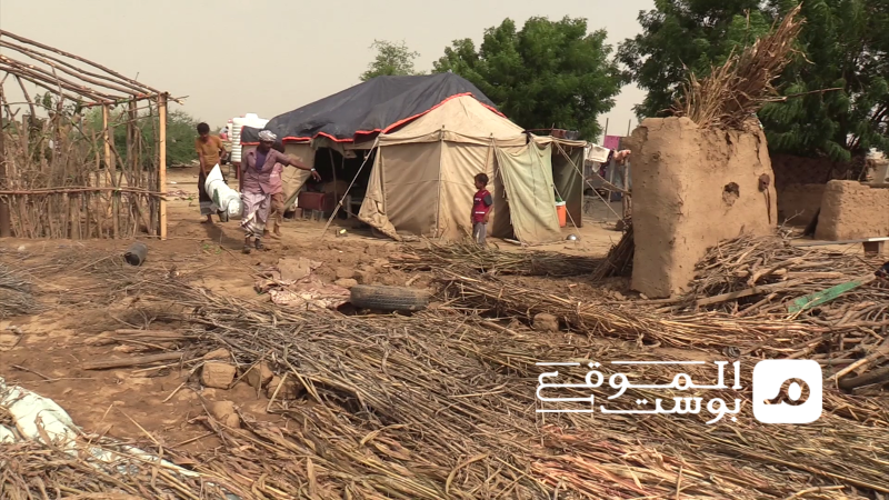 شاهد صورا عن وضع النازحين في مديرية ميدي بحجة