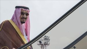 العاهل السعودي يغادر إندونيسيا إلى اليابان رابع محطات جولته الآسيوية