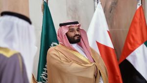 ابن سلمان: خامنئي هتلر جديد في الشرق الأوسط ولا يمكن التسامح معه