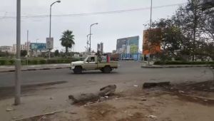 عدن .. تجدد المواجهات إثر محاولة قوات الحزام الأمني التوغل في معاشيق