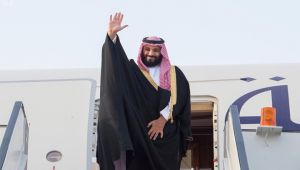 ابن سلمان يبدأ زيارة إلى باريس بحضور اختتام "مهرجان الفصح"