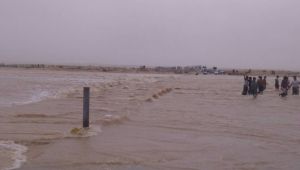 الأضرار الأولية لإعصار "لبان" الذي ضرب المهرة (صور)