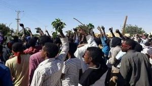 قيادي سوداني: دولة عرضت علينا الدقيق مقابل مقاطعة قطر