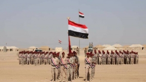 وزارة الدفاع ورئاسة الأركان تنعيان مقتل عدد من الضباط في قصف صاروخي بمأرب