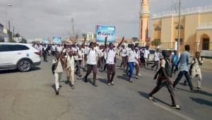 هل تلدغ من ذات الجحر؟.. اقتصاد الأزمات يحاصر حكومة الثورة بالسودان