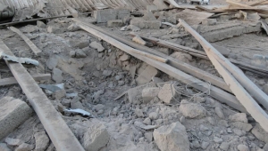 جماعة الحوثي تستهدف حيا سكنيا في مأرب بصاروخ باليستي