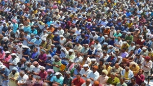 في تشييع رسمي وشعبي مهيب.. الآلاف يشيعون جثمان اللواء الركن "الصبيحي" في أبين