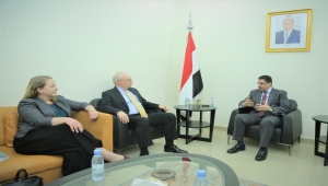 رحب بمشاورات الرياض.. ليندركينغ يدعو إلى دعم اقتصاد اليمن