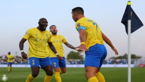 النصر يجرد الرجاء من اللقب العربي.. ويضرب موعدا مع الشرطة