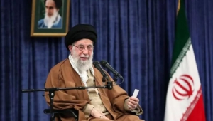 نيويورك تايمز: خامنئي يعزل نفسه في مخبأ وحدد مرشحين لخلافته تحسبًا لاغتياله