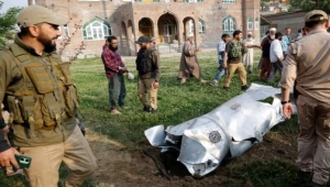 عشرات القتلى والجرحى بقصف متبادل وباكستان تعلن إسقاط 5 مقاتلات هندية