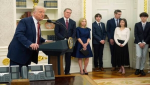 ترامب: ضرباتنا خلال 50 يوماً ضد الحوثيين حققت مالم يحققه الآخرون خلال 10 سنوات