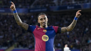 البرازيلي رافينيا يفوز بجائزة أفضل لاعب بالدوري الإسباني