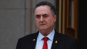 وزير الدفاع الإسرائيلي يهاجم الشرع ويقول إنه "لا يثق به"