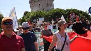 اليونان.. مظاهرة في سالونيك تضامنا مع غزة تندد بمجازر إسرائيل