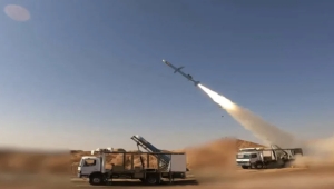 إسرائيل تحذر من التهديد الصاروخي الإيراني وتبحث خيار المواجهة