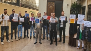 طلاب يمنيين في مصر يطالبون الحكومة صرف مستحقاتهم المتأخرة