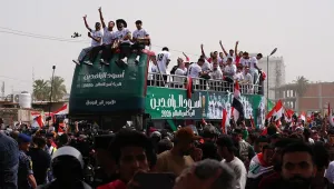 احتفال شعبي حاشد بالمنتخب العراقي في شوارع بغداد
