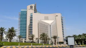 البترول الكويتية تعلن اندلاع حريق في مجمع القطاع النفطي إثر اعتداء بطائرات مسيرة