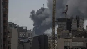 خلال 10 دقائق.. هجوم إسرائيلي عنيف على 100 هدف بلبنان