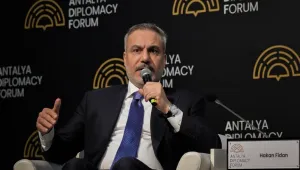 وزير خارجية تركيا: إسرائيل لا تسعى لأمنها بل وراء مزيد من الأراضي