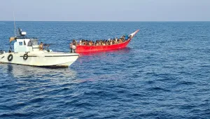 خفر السواحل اليمني يضبط 340 مهاجرا أفريقيا في خليج عدن