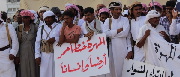 من الكتمان إلى العلن.. صراع إماراتي عُماني في اليمن