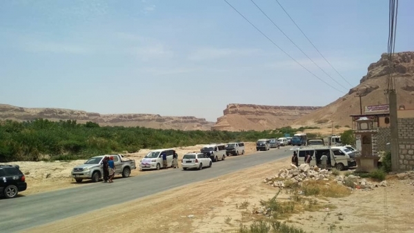 بدء توافد الحشود إلى مدينة سيئون للمشاركة في الفعالية الداعمة لليمن الاتحادي