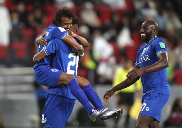 الهلال السعودي يتأهل إلى نصف نهائي كأس العالم للأندية بفوزه على الجزيرة الإماراتي