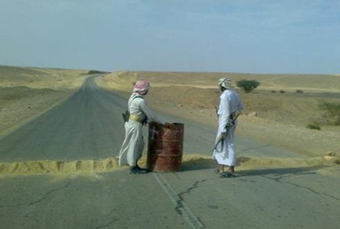 شبوة.. الأمن يحرر سائق شاحنة باكستاني بعد ساعات من اختطافه في بيحان