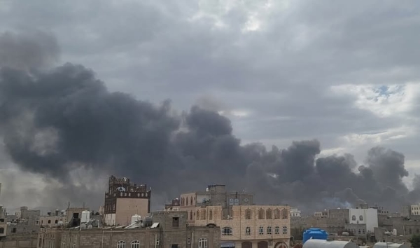 الطيران الإسرائيلي يشن عشرات الغارات على صنعاء واسمنت عمران ومحطات الكهرباء 