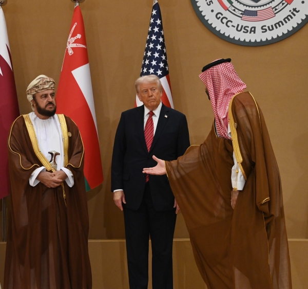 مركز دولي: هل ينجح نهج ترامب باليمن في ظل العلاقة الحوثية السعودية؟ (ترجمة خاصة)