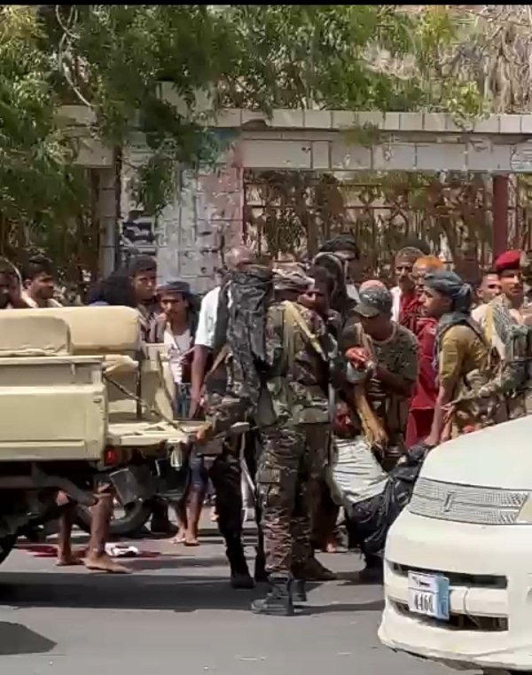 أمن أبين يكشف ملابسات مقتل شخص أثناء تظاهرة نسوية في زنجبار