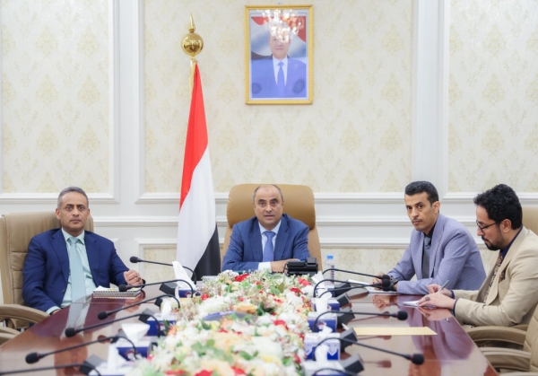 بريطانيا تجدد دعمها للحكومة اليمنية والإصلاحات الاقتصادية