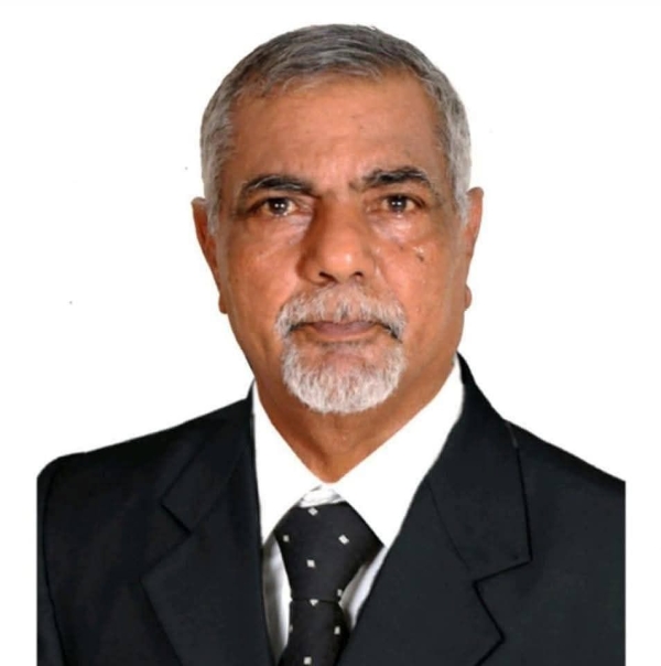 وزير الدفاع يعزي في وفاة العميد الركن 