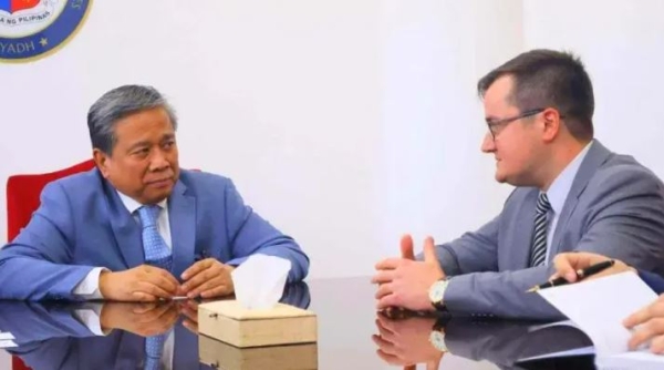 مباحثات روسية فلبينية في الرياض بشأن الأزمة اليمنية وتأمين الملاحة في البحر الأحمر