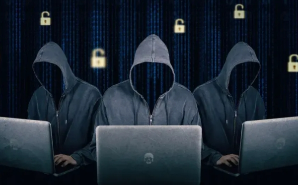 حملة مكثفة لهاكرز هاجمت مؤسسات بمناطق الحوثيين.. ماذا استهدفت وما النتائج؟ (تقرير)