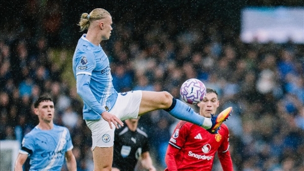 السيتي يستعيد نغمة انتصاراته على حساب اليونايتد