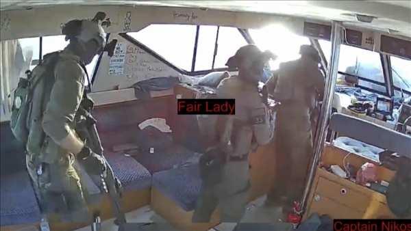 إسرائيل تواصل اعتداءاتها على أسطول الصمود