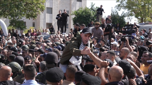 وصول أسرى فلسطينيين من سجن 