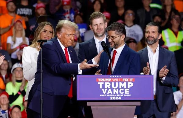 موقفه من إسرائيل و