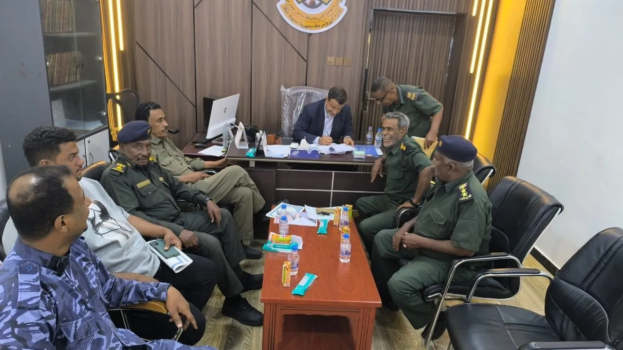 حضرموت.. مدير أمن المكلا الجديد يتسلم مهامه الميدانية